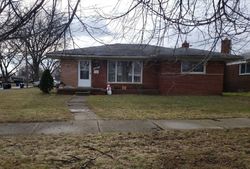  W Davison, Redford MI