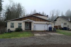 Pre-foreclosure in  W UNION ST Granite Falls, WA 98252