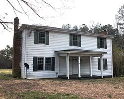 Pre-foreclosure Listing in OLD WHITE OAK RD MC KENNEY, VA 23872