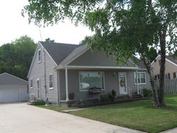 Pre-foreclosure in  S 18TH ST Manitowoc, WI 54220