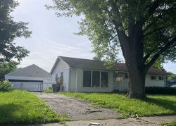 Pre-foreclosure in  OTIS DR Dayton, OH 45416