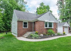 Pre-foreclosure in  RIVER LN New Milford, NJ 07646