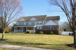 Pre-foreclosure in  MEADOW RUN CT Jackson, NJ 08527