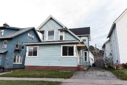 Pre-foreclosure in  LAKE AVE Rochester, NY 14612