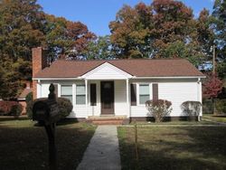 Pre-foreclosure in  LUCAS AVE Greensboro, NC 27405