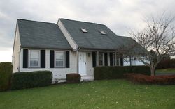 Pre-foreclosure in  HOLLOW RD Reinholds, PA 17569