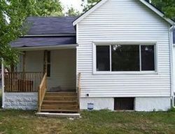 Pre-foreclosure in  HOLTWOOD RD Saint Louis, MO 63114