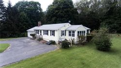 Pre-foreclosure Listing in SPRING ST HOPE VALLEY, RI 02832