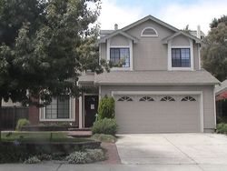 Pre-foreclosure in  CLEARVIEW DR Vallejo, CA 94591