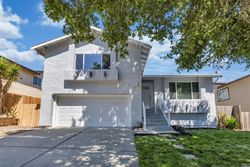 Pre-foreclosure in  POWER DR Vallejo, CA 94589