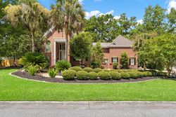 Pre-foreclosure in  BLACK OAK BLVD Summerville, SC 29485