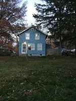 Pre-foreclosure in  STOW RD Stow, OH 44224