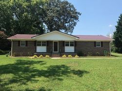 Pre-foreclosure Listing in DALEWOOD DR WINCHESTER, TN 37398