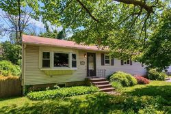 Pre-foreclosure in  TRINITY AVE Worcester, MA 01605