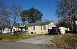 Pre-foreclosure Listing in N MALONE ST ATHENS, AL 35611