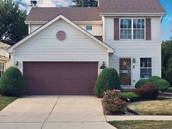 Pre-foreclosure in  W 85TH PL Chicago, IL 60652