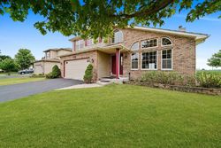  Winterhaven Dr, Joliet IL