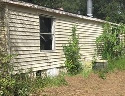 Pre-foreclosure in  NW 70TH ST Ocala, FL 34482