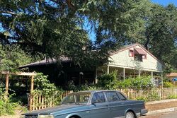 Pre-foreclosure in  N MICHIGAN AVE Pasadena, CA 91104
