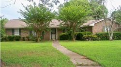 Pre-foreclosure in  BRENTWOOD DR Montgomery, AL 36111
