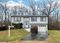 Pre-foreclosure in  RIPPLED CREEK CT Springfield, VA 22153