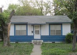 Pre-foreclosure in  PIEGAN ST San Antonio, TX 78207