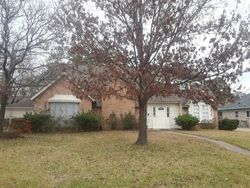 Pre-foreclosure in  OAKCROFT DR Houston, TX 77070