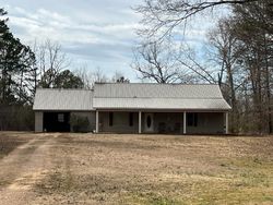 Pre-foreclosure Listing in OLD SHILOH RD ADAMSVILLE, TN 38310