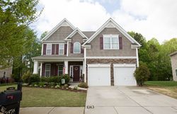 Pre-foreclosure in  WELLSHIRE ST Mooresville, NC 28115