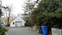 Pre-foreclosure in  RIVERSIDE AVE Rutherford, NJ 07070