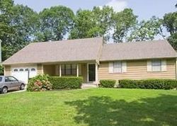 Pre-foreclosure in  HEATHER RD Blackwood, NJ 08012