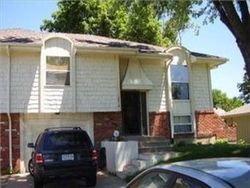 Pre-foreclosure in  NE 72ND TER Kansas City, MO 64118