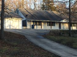 Pre-foreclosure in  OLD HIGHWAY T Poplar Bluff, MO 63901