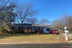 Pre-foreclosure in  HAMPTON RD NW Huntsville, AL 35816