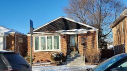 Pre-foreclosure in  S EGGLESTON AVE Riverdale, IL 60827