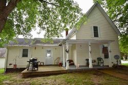 Pre-foreclosure Listing in E UNION VALLEY RD BLOOMFIELD, IN 47424