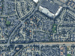 Pre-foreclosure in  E FOXHILL DR Fresno, CA 93720