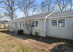 Pre-foreclosure in  AVENUE A Old Lyme, CT 06371