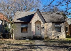 Pre-foreclosure in  N 13TH ST Fort Smith, AR 72901