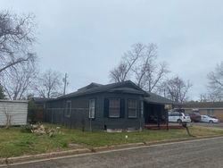 Pre-foreclosure in  17TH ST Tuscaloosa, AL 35401