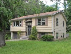 Pre-foreclosure in  POLK PL Vernon, NJ 07462