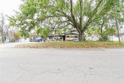 Pre-foreclosure in  OVERLOOK DR Tampa, FL 33617