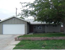 Pre-foreclosure in  GINGHAM AVE Lancaster, CA 93535
