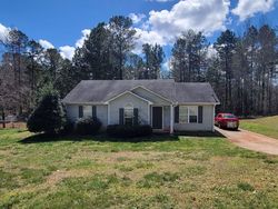 Pre-foreclosure in  THORN THICKET WAY Rockmart, GA 30153