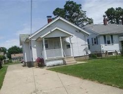 Pre-foreclosure in  CORWIN AVE Hamilton, OH 45015