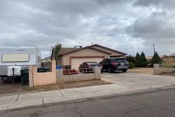 Pre-foreclosure in  E MOBILE LN Phoenix, AZ 85040