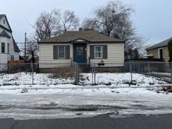 Pre-foreclosure in  E COURTLAND AVE Spokane, WA 99207