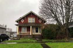 Pre-foreclosure in  W 1ST ST Aberdeen, WA 98520