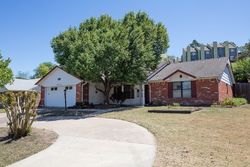 Pre-foreclosure in  S 76TH EAST AVE Tulsa, OK 74145
