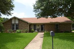 Pre-foreclosure Listing in CROCKETT LN HEWITT, TX 76643